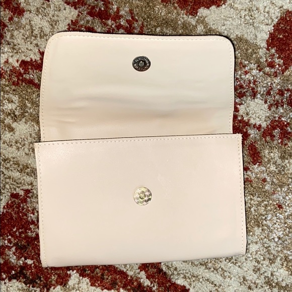 Vegan Leather Envelope Clutch - Picture 3 of 5